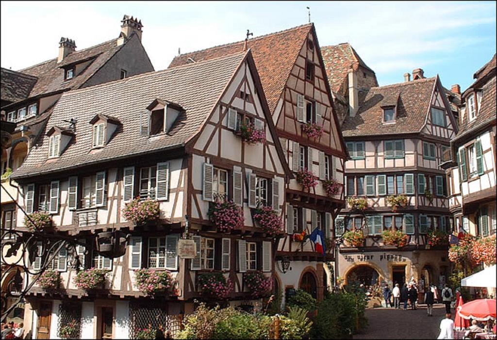 Gite Hyper Centre 10 Pers Colmar Zimmer foto